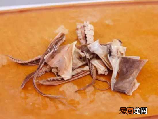 鸡爪的家常做法 鸡爪这样做简直馋死人