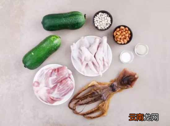 鸡爪的家常做法 鸡爪这样做简直馋死人
