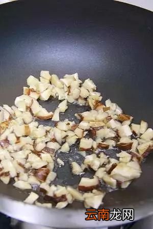 家常焖饭的做法 几道米饭美食的做法