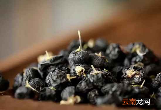 黑枸杞有什么功效 25岁以后要多吃