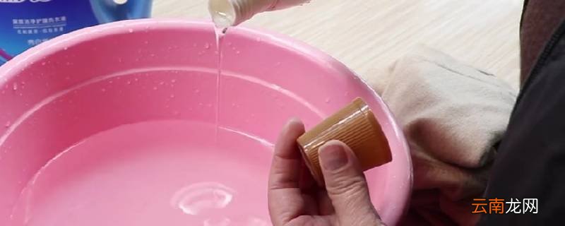 手洗羊毛衫的正确方法