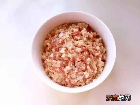 红烧狮子头的家常做法 红烧狮子头怎么做好吃