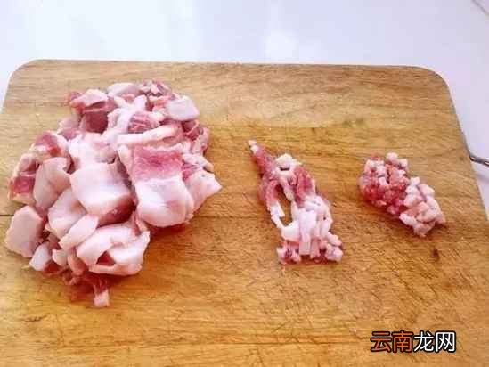 红烧狮子头的家常做法 红烧狮子头怎么做好吃