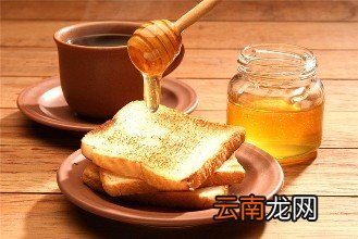喝蜂蜜水能解酒吗 蜂蜜吃多了会引发什么
