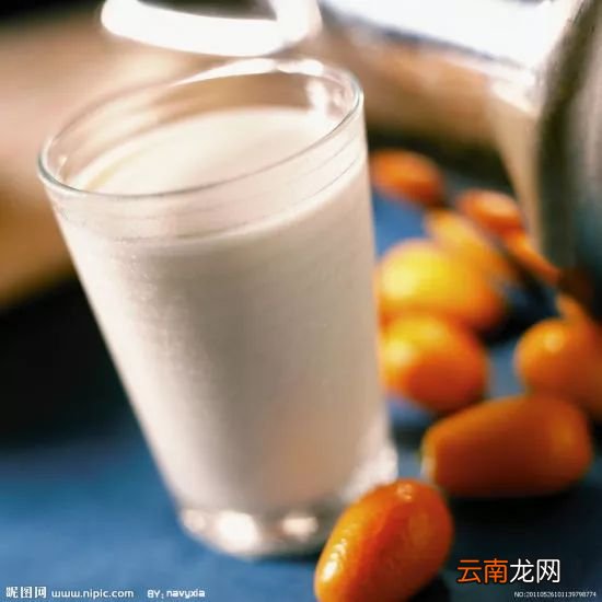 多喝牛奶有什么好处 原来它还有这种功效