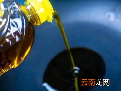 炸鱼时候油起沫怎样处理