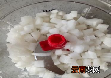 炸萝卜丸子的做法 一款白萝卜创意吃法