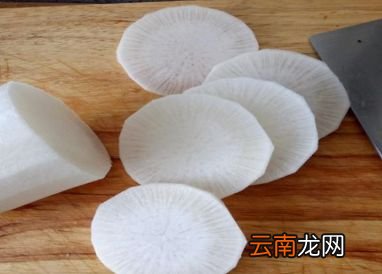 炸萝卜丸子的做法 一款白萝卜创意吃法