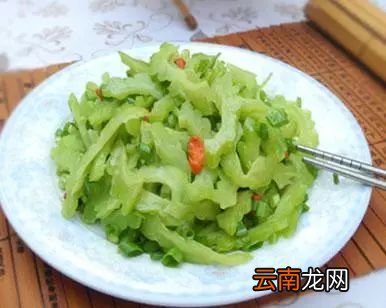 苦瓜家常菜谱做法 苦瓜这样做好吃又不苦