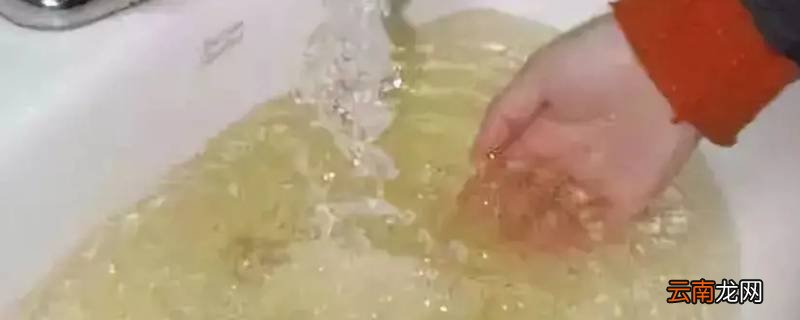 自来水黄色的是什么原因